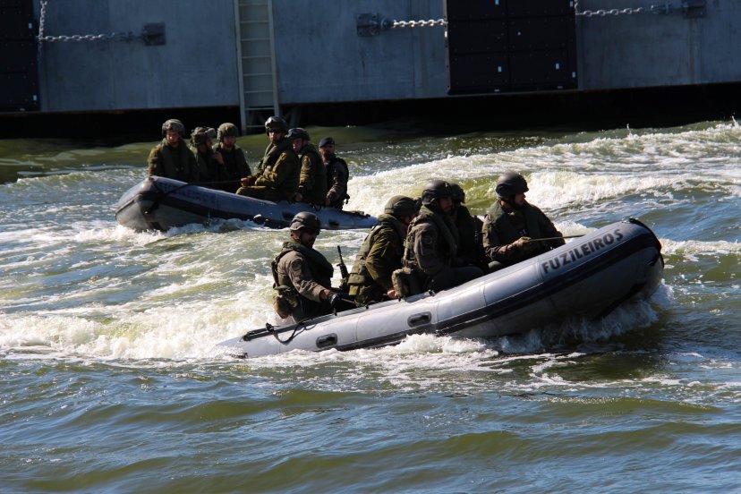 Dragūnų bataliono ir Portugalų rotacinių pajėgų pratybose – sąveikos tobulinimas ir amfibinės...