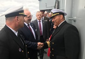 Lietuvos karo jūreiviai dalyvaudami laivų parade pasveikino Latvijos kolegas - 2