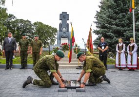 Pagerbtas Nepriklausomybės kovose pasižymėjęs karinis vienetas  - 4