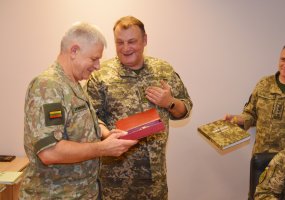 Vilniuje lankėsi Ukrainos Generalinio štabo vadovybė   - 4