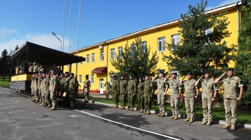 Lietuvos karininkas apie misiją Ukrainoje: sunku ne mums, o tiems, kas mūsų laukia 