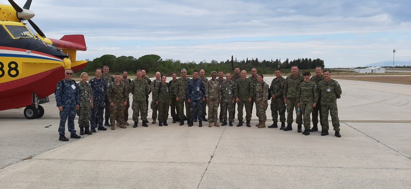 Karinių jūrų pajėgų karys tobulinosi puskarininkių stovykloje Kroatijoje