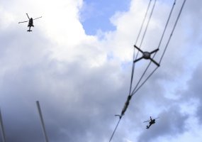 Lietuvos kariuomenės Specialiųjų operacijų pajėgų kariai Baltijos jūroje treniravosi valdyti... - 1