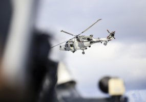 Lietuvos kariuomenės Specialiųjų operacijų pajėgų kariai Baltijos jūroje treniravosi valdyti... - 5