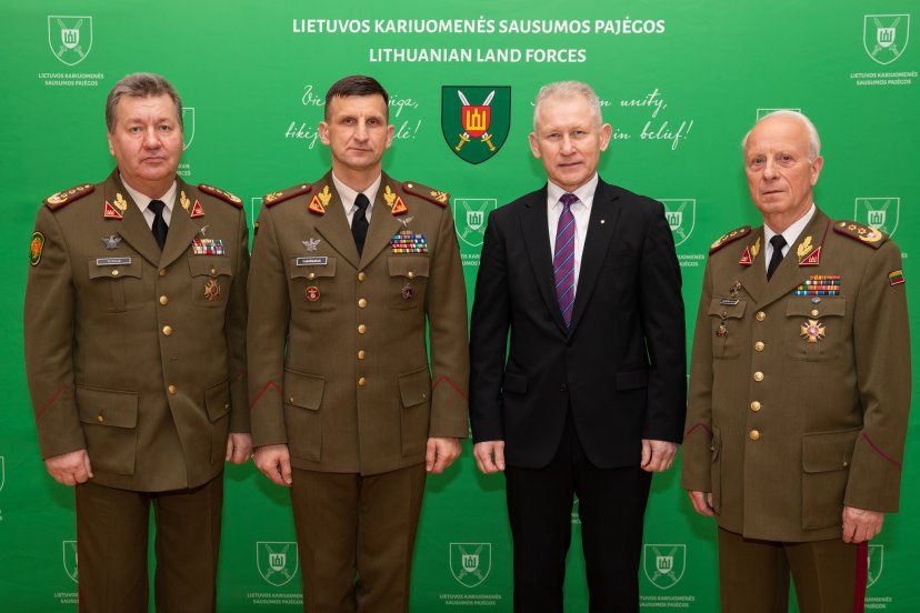 Atsargos kariai minėjo Lietuvos kariuomenės dieną 