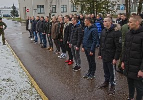 Pradedamas pasiruošimas 2020 m. šaukimui į nuolatinę privalomąją pradinę karo tarnybą - 2