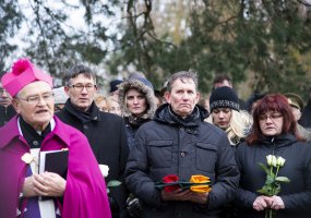 Lietuvos kariuomenės vadovybė ir kariai laidotuvėse pagerbė Lietuvos partizano atminimą - 1