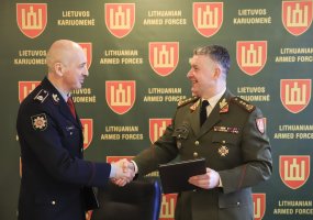 Aptartas ir įtvirtintas Lietuvos kariuomenės bendradarbiavimas su VRM institucijomis ir Muitinės... - 2