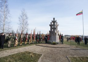 Pagarbos salvės nuaidėjo Lietuvos partizanų memoriale Minaičiuose - 2