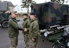 Kariuomenės vado dėmesys oro gynybai - 3