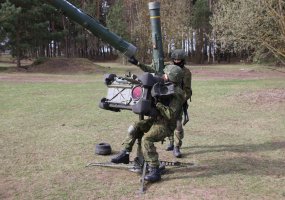 Jaunųjų oro gynybininkų tarnybos ypatumai  - 4