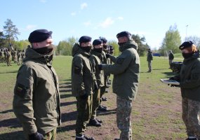 Oro gynybos batalionas į atsargą išleido 6-ąją NPPKT karių laidą - 1