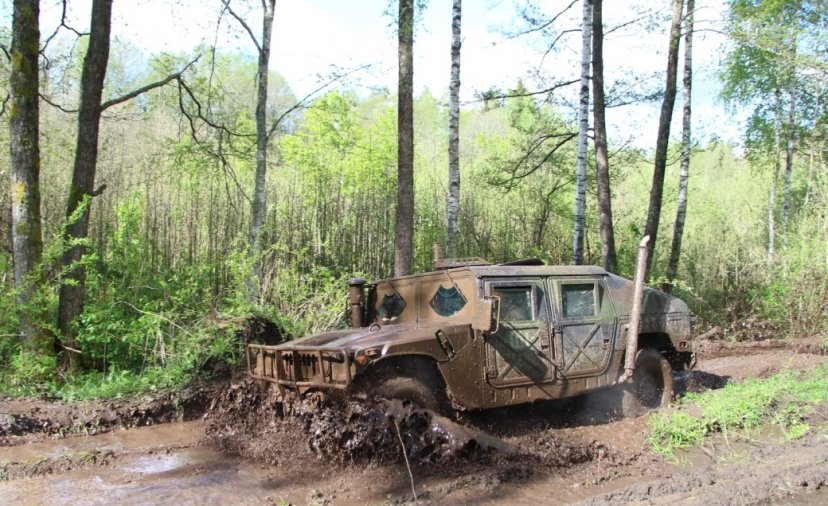 Surengtas HMMWV vairuotojo kursas