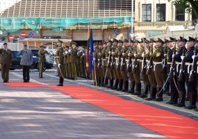 Kariuomenės vadas padėkojo NATO Jungtinei pajėgų vadavietei už aktyvų rūpinimąsi Lietuvos gynyba  - 3