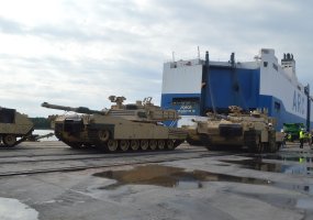 Lietuvos kariuomenė užtikrino JAV laivo eskortą - 3