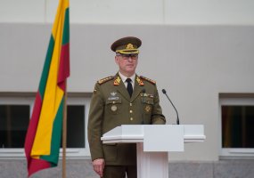Lietuvos kariuomenės gretas papildė pusšimtis karininkų   - 1