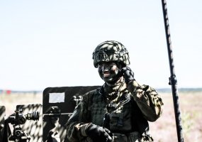 Pratybose „Grifono kirtis“ pėstininkų paramą ugnimi užtikrina Brg. gen. Motiejaus Pečiulionio... - 1