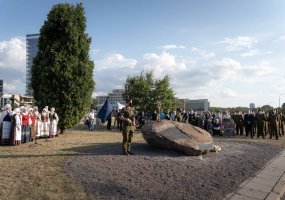 Atidavėme pagarbą žuvusiam kariui savanoriui Artūrui Sakalauskui - 2