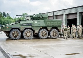 Kariuomenės vadas lankė brigadą „Geležinis vilkas“ ir Mokomąjį pulką  - 2