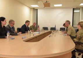 Lietuvoje lankosi NATO pajėgų Europoje vado pavaduotojas - 2