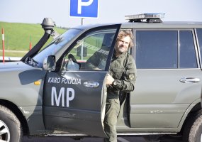Karo policijos mokymo centre vyko pirmasis vairavimo sudėtingomis sąlygomis kursas - 3