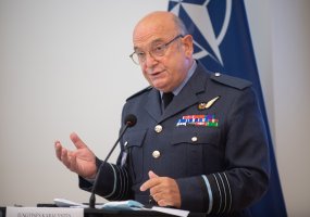 NATO karinio komiteto pirmininkas: „Mes esame stipresni ir saugesni ten, kur stovime kartu“ - 3