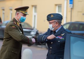 NATO karinio komiteto pirmininkas: „Mes esame stipresni ir saugesni ten, kur stovime kartu“ - 4