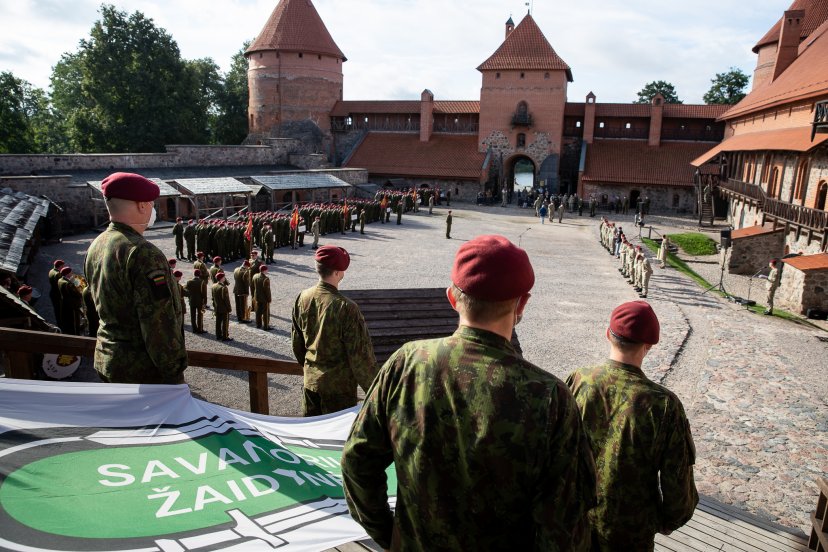 Krašto apsaugos savanorių pajėgų žaidynėse pergalę iškovojo 8-osios rinktinės kariai savanoriai