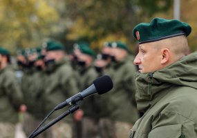 Karaliaus Mindaugo husarų batalione padėkota aktyviojo rezervo kariams ir pristatytas naujas vyr.... - 4