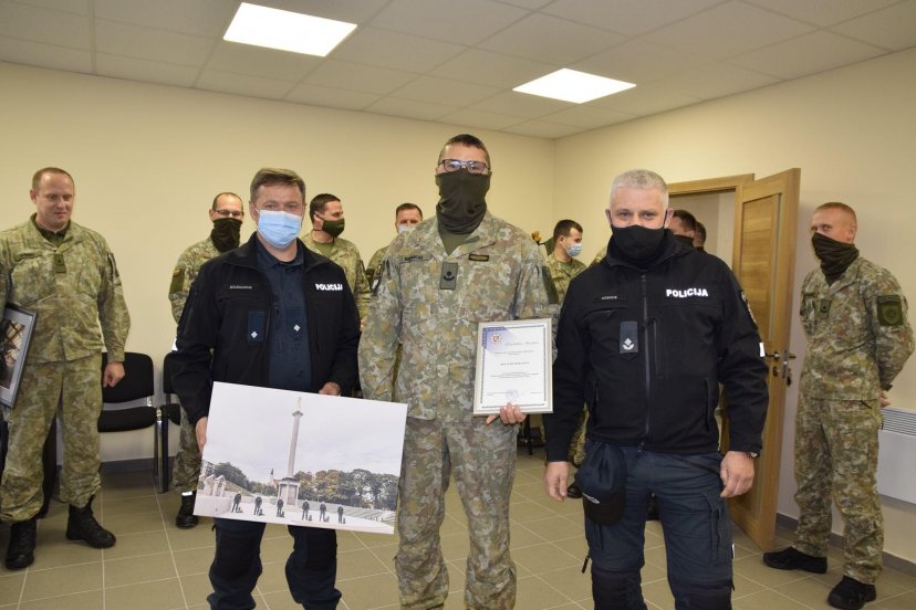 Karo policija minėjo 22-ąsias atkūrimo metines