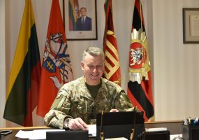 „Lietuvos kariuomenės ir Lietuvoje dislokuotų NATO pajėgų parengtis nėra sumažėjusi,“ - sako... - 2
