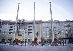KASP reprezentacinė vėliava pirmą kartą suplevėsavo prie Seimo - 3