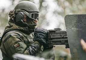 Baigėsi dvi savaites Latvijoje trukusios tarptautinės karinės pratybos „Krištolinė strėlė 2021“ - 4