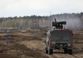 Vaidoto bataliono kariai treniruojasi Latvijoje vykstančiose pratybose  - 6