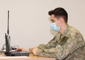 Lietuvos kariuomenės ryšininkai gilinosi į pėstininkų kovos mašinų „Vilkas“ ryšių sistemas  - 2