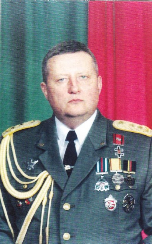 IN MEMORIAM