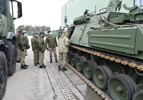 Kariuomenės vadas aplankė didžiausią ugnies galią turinčius Lietuvos kariuomenės vienetus - 6
