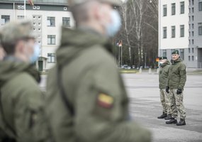 Lietuvos Respublikai Mokomajame pulke prisiekė jaunieji kariai - 5