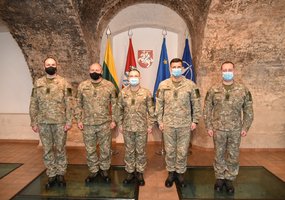 Kariuomenės vadas suteikė seržanto majoro laipsnį vrš. Artūrui Miklušiui - 2