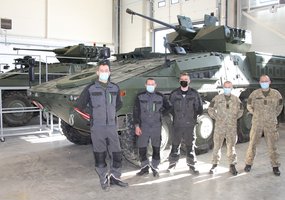 Lietuvos kariuomenės mokykloje surengtas PKM „Vilkas“ mechaniko kursas  - 1