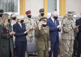 Pietų Lietuvoje parodomuoju karinės technikos žygiu pagerbtas kovojusių už laisvę atminimas - 8