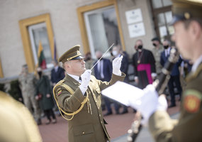 Pietų Lietuvoje parodomuoju karinės technikos žygiu pagerbtas kovojusių už laisvę atminimas - 15