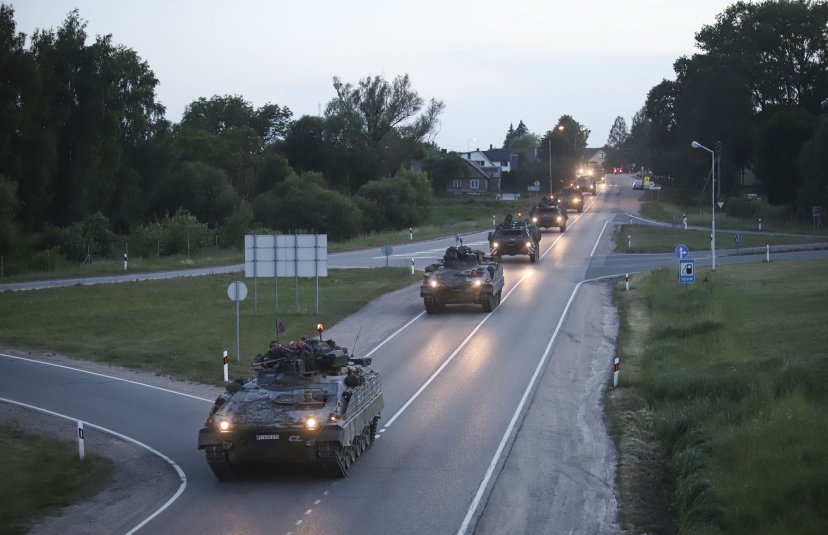 Lietuvos kariuomenė surengs parodomąjį žygį Lazdijuose ir Varėnoje