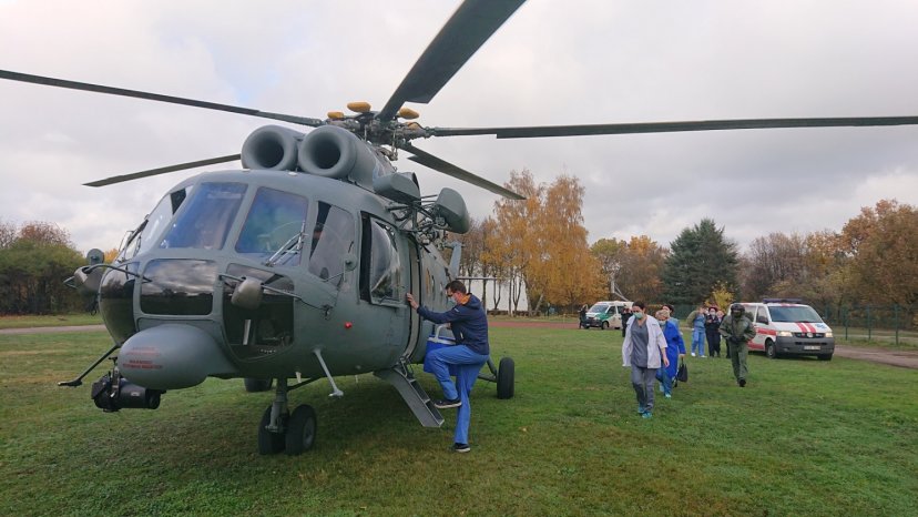 Karinių oro pajėgų sraigtasparnis Mi-8 atliko dar vieną sėkmingą organų pergabenimo operaciją