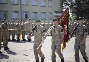 Klaipėdoje išlydėti kariai į atsargą - 14