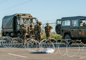 Pratybose „Baltijos tvirtovė 21” – karo laivų manevrai jūroje ir svarbių teritorijų gynyba sausumoje - 4
