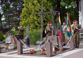Pradedamos minėti kario savanorio A.Sakalausko 30-osios žūties metinės - 3