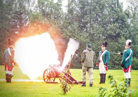 Brigados generolo Motiejaus Pečiulionio artilerijos batalione parengta 200 naujų artileristų - 4