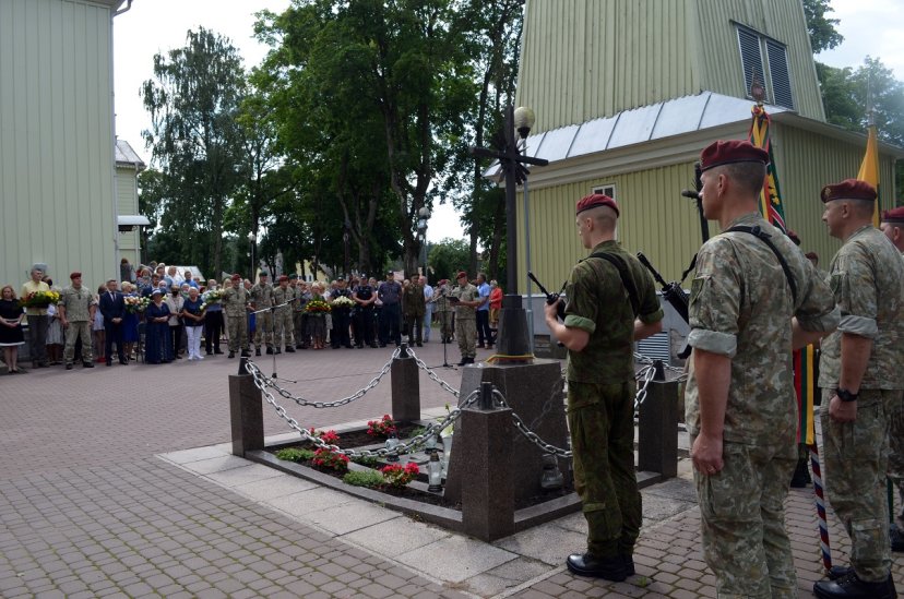 Pradedamos minėti kario savanorio A.Sakalausko 30-osios žūties metinės