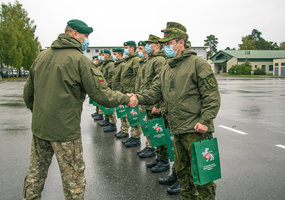 Vaidoto batalione baigėsi penkias savaites trukę parengtojo rezervo karių mokymai - 4